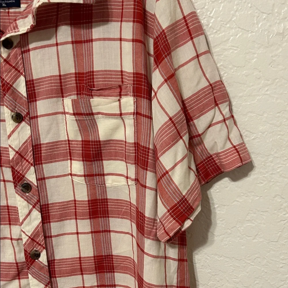 🚀The North Face Red and Cream Plaid Men's Shirt size XL GUC